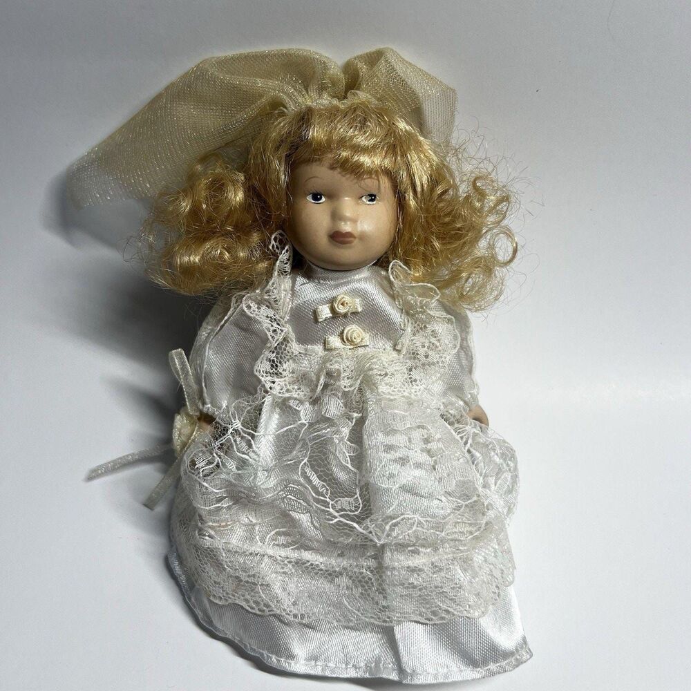 7" Vintage Porcelain Bride Doll Blonde Curly Hair White Lace Satin Dress As-Is